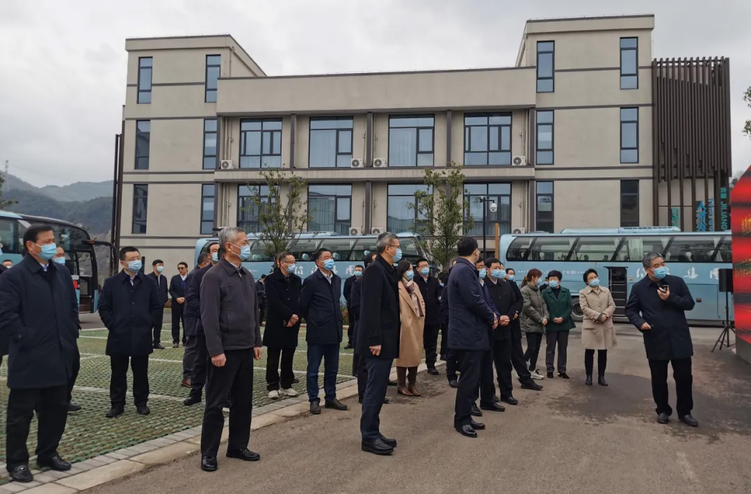 UB8(�й���)���Źٷ���վ