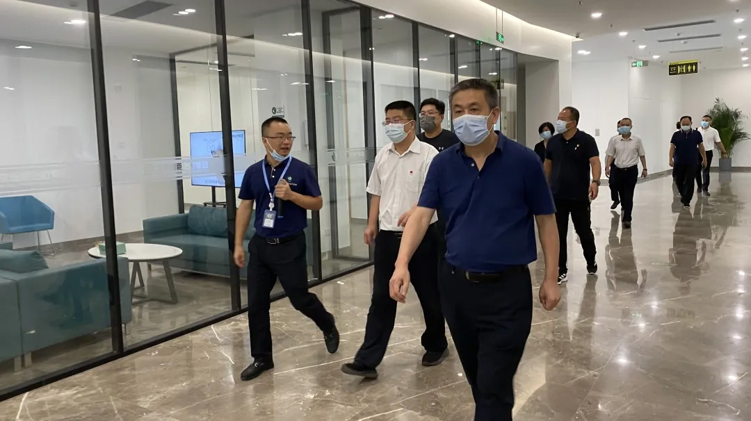 UB8(�й���)���Źٷ���վ